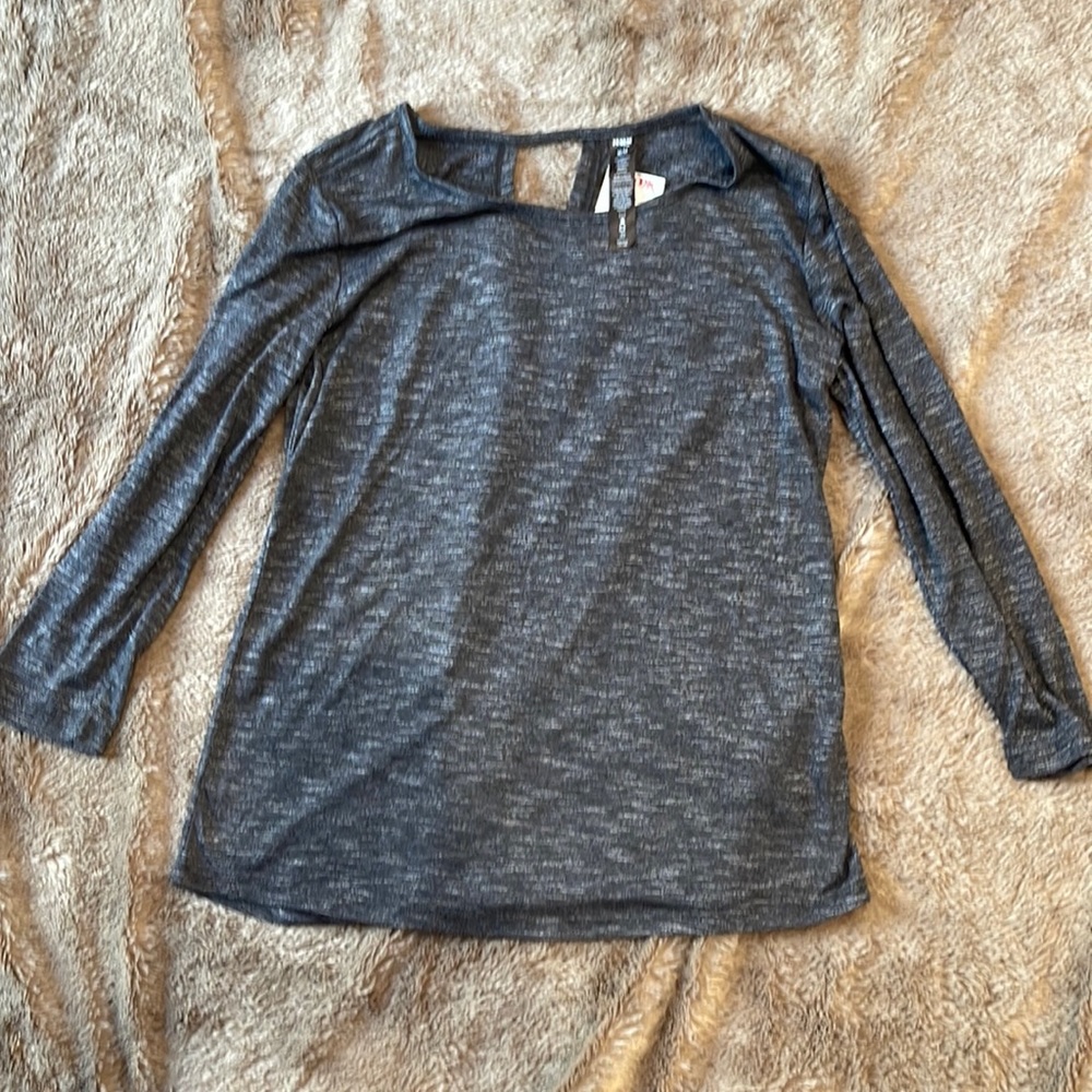 RBX quarter sleeve shirt size medium black and gray